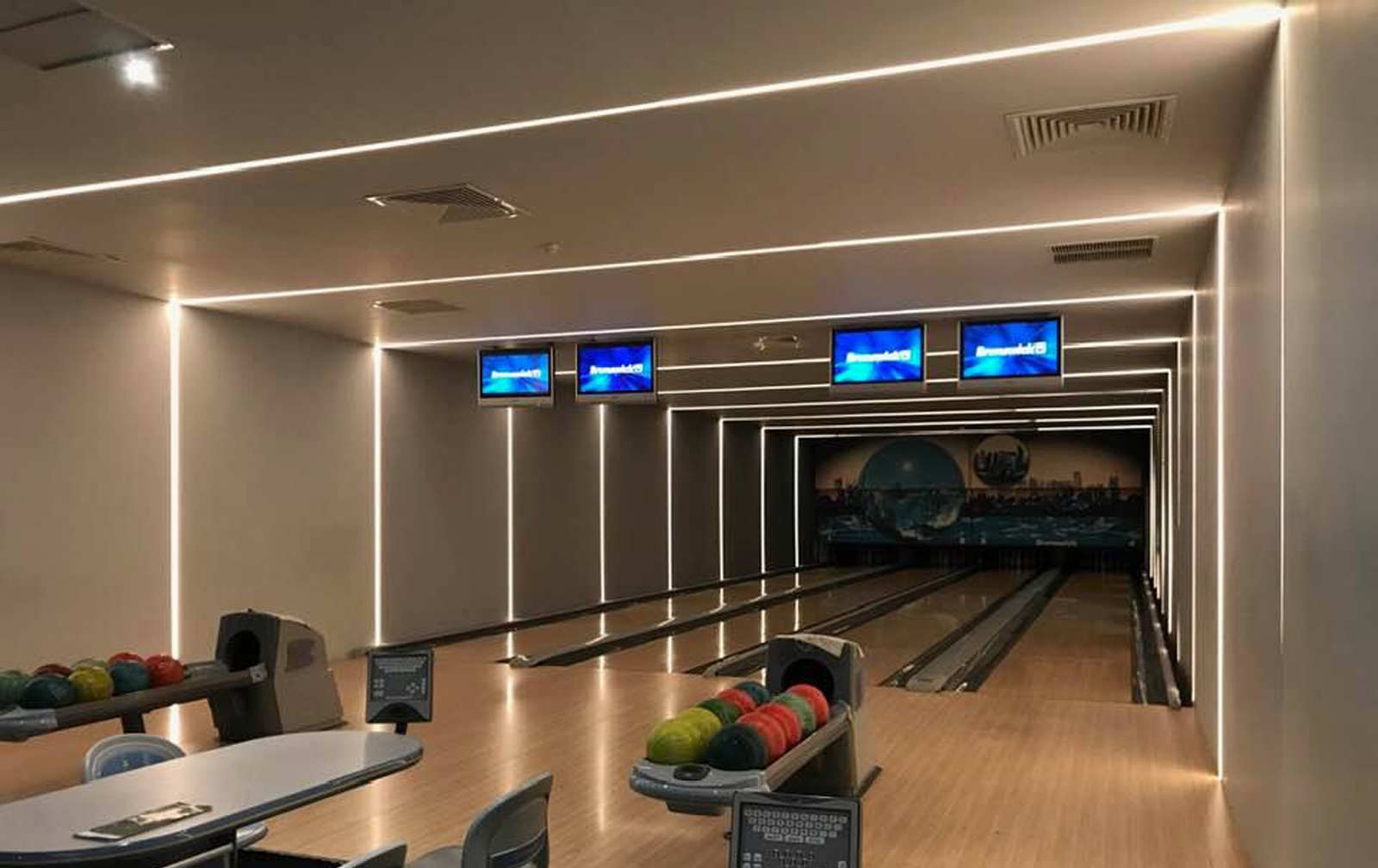 Club Bowling International Sinaia